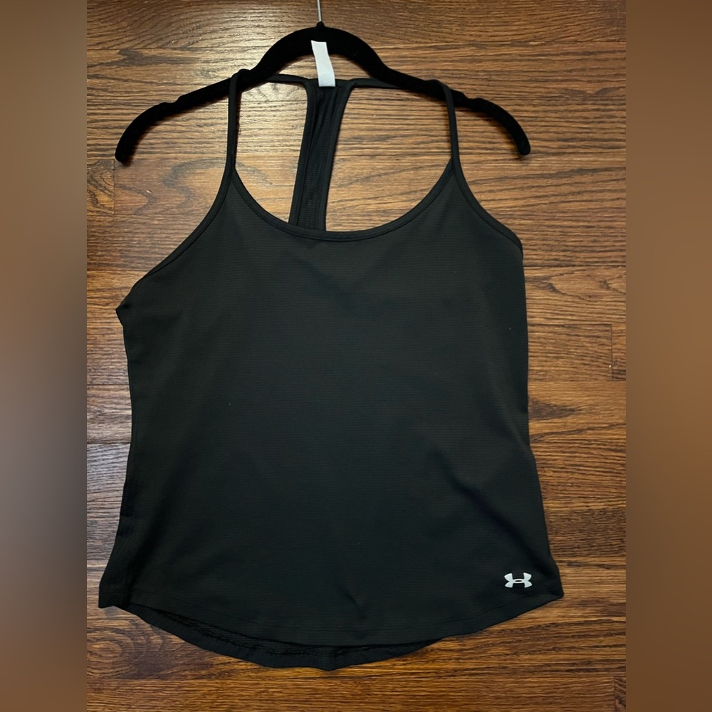 Women’s Under Armor Tank Size Small